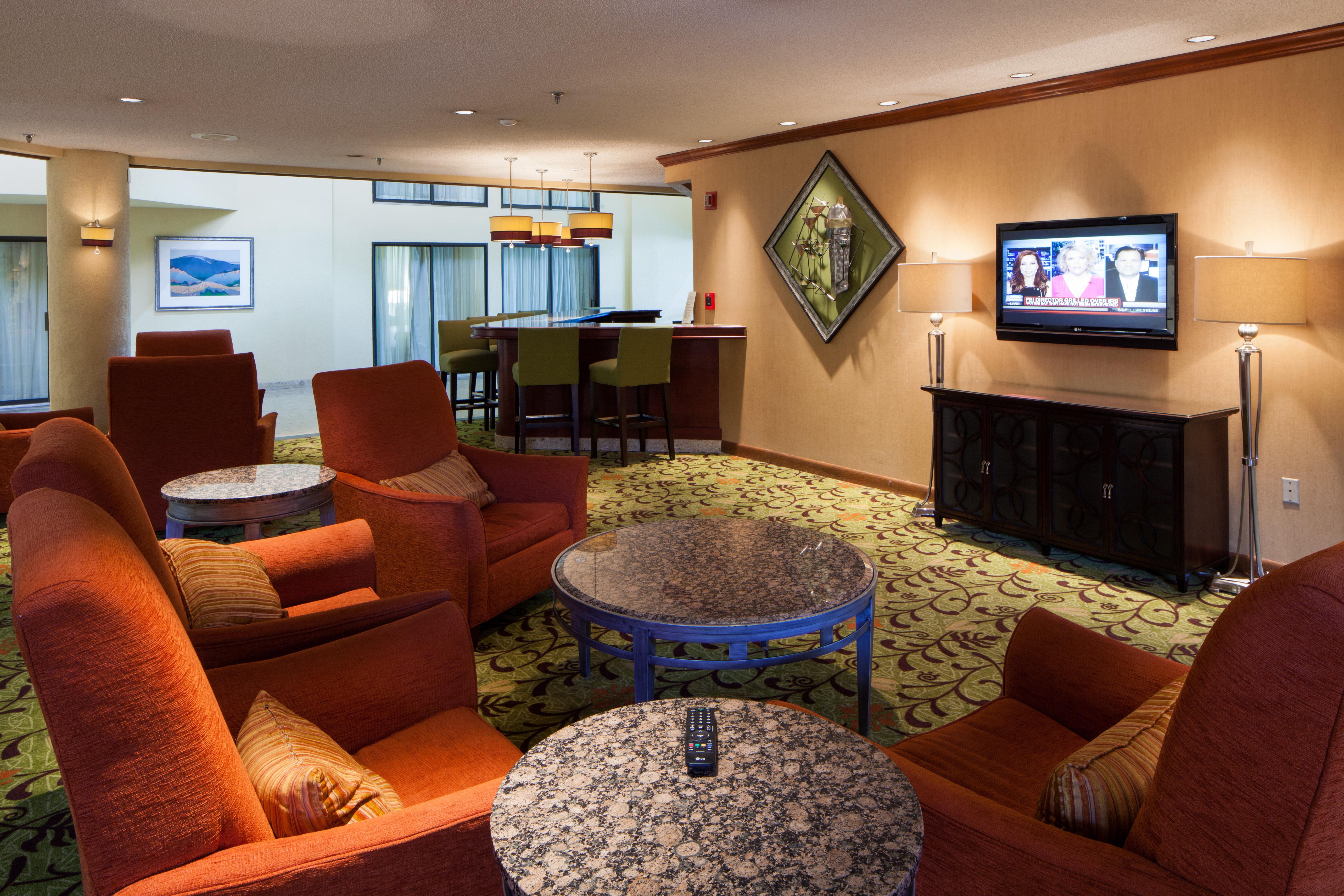 Crowne Plaza Hotel Hickory By Ihg Ngoại thất bức ảnh