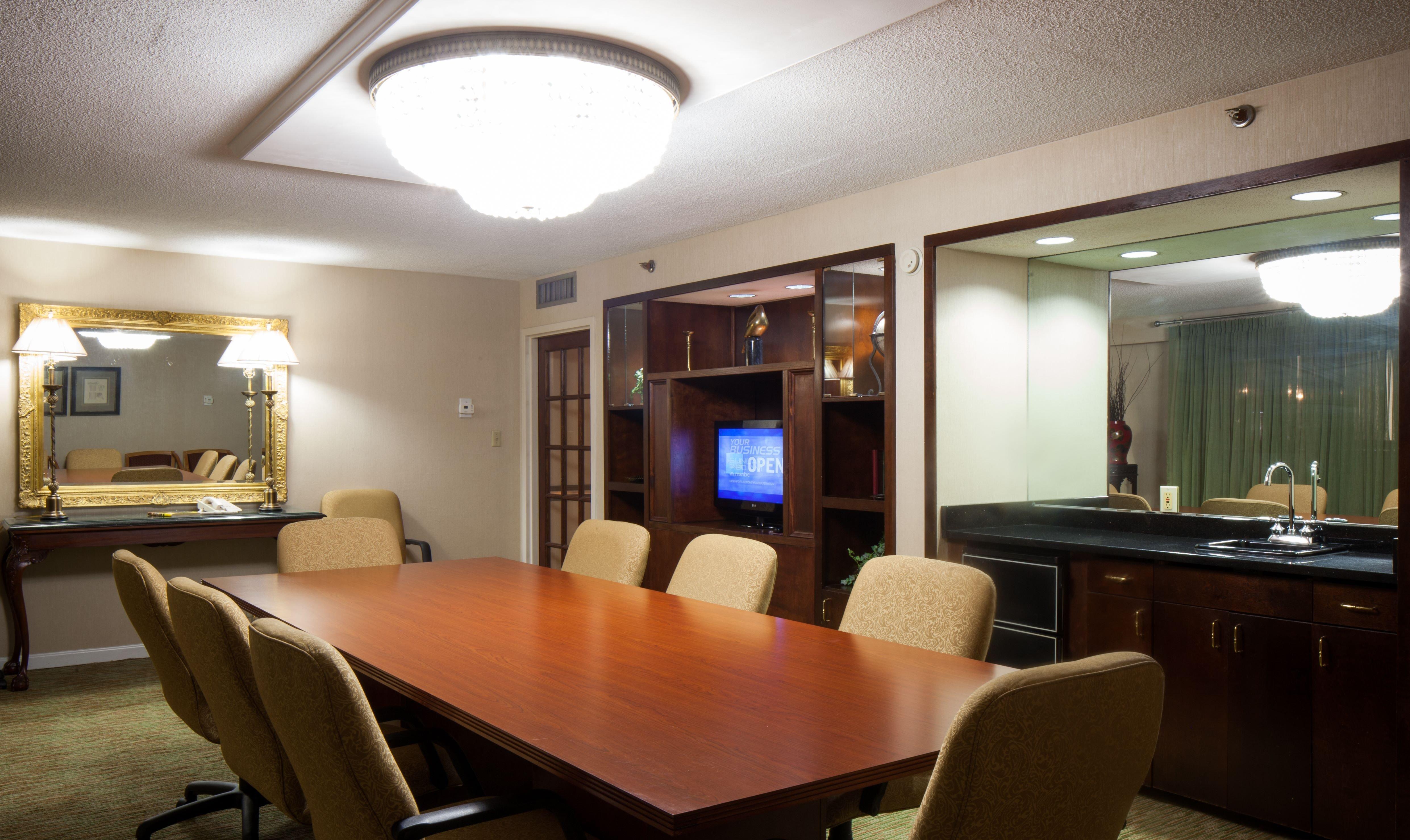 Crowne Plaza Hotel Hickory By Ihg Ngoại thất bức ảnh